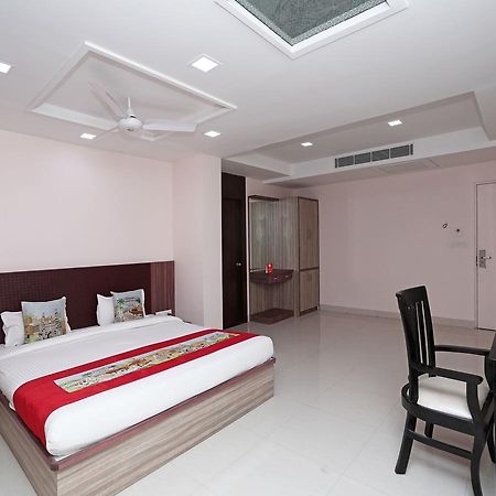 Oyo 10607 Hotel Image Point Jodhpur  Buitenkant foto
