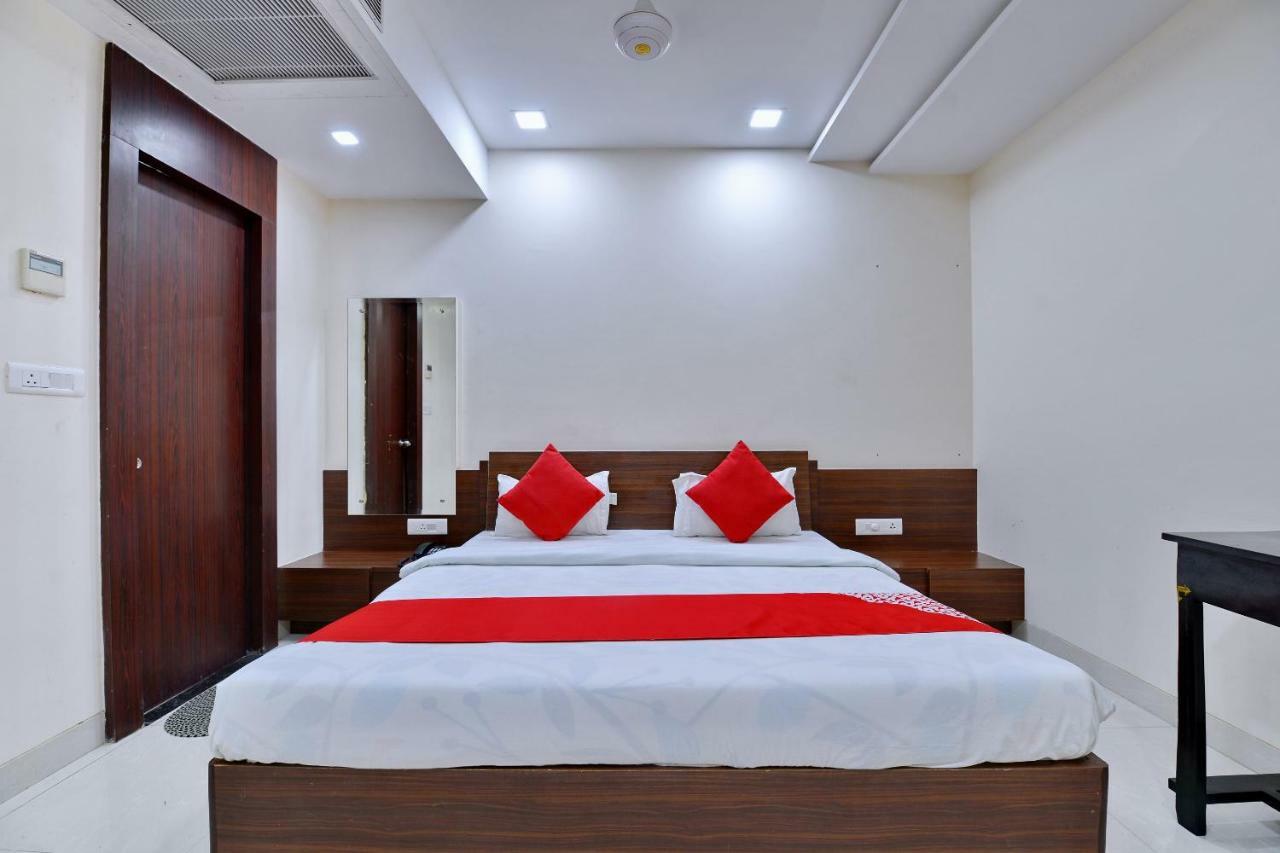 Oyo 10607 Hotel Image Point Jodhpur  Buitenkant foto